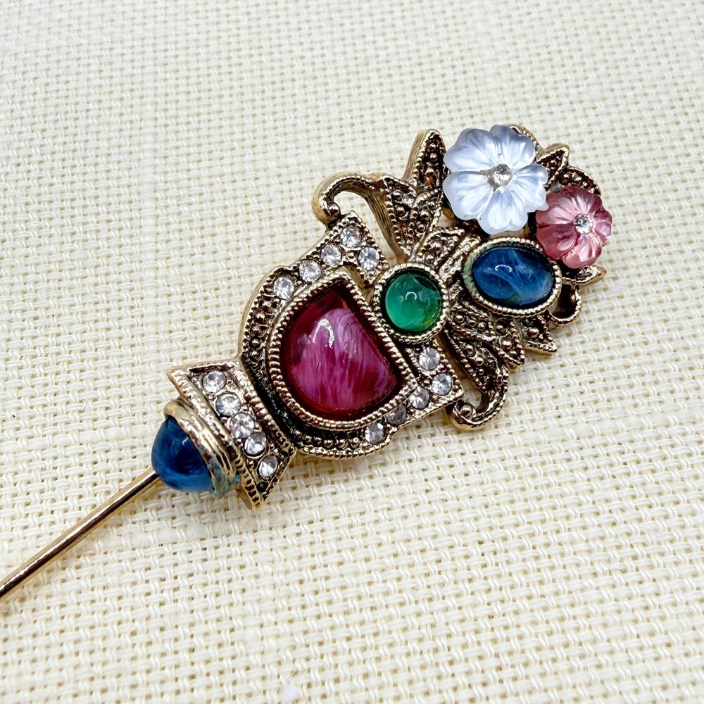 Vintage Victorian Revival 1928 Cravat Flower Rhinestone Gold Tone Stick Pin
